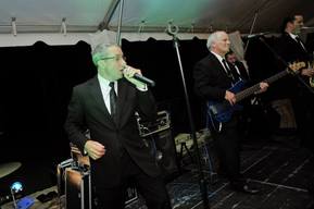 Wedding reception bands like Kidd Blue play a wide repertoire of music fpr your big day! 